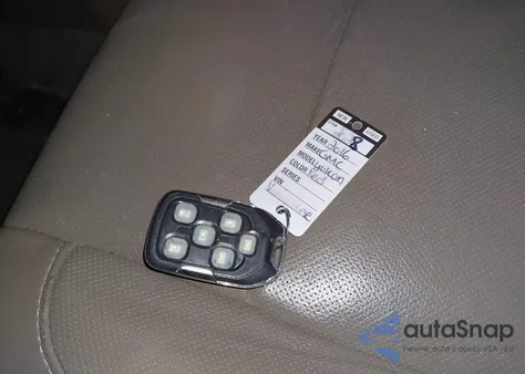 2016 GMC Yukon Xl Slt z USA, uszkodzony, nr VIN 1GKS2GKC0GR354629